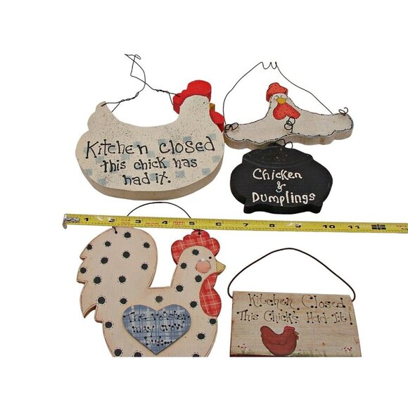 Lot of 4 Country Farm Chicken Rooster Wooden Signs Decor Kitchen Hanging Display - Picture 8 of 10